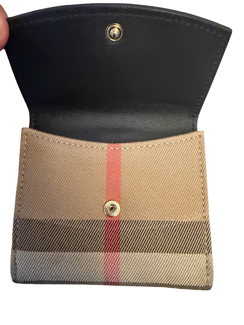 🔥Authentic Burberry Black & Beige Small Fold Wallet - Picture 6 of 12
